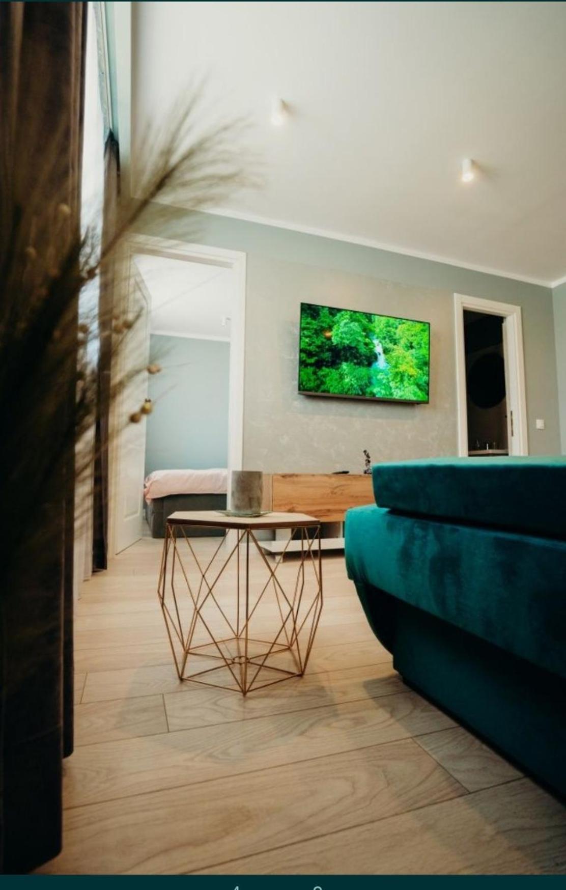 Apartmán Studio 76 Onesti Exteriér fotografie